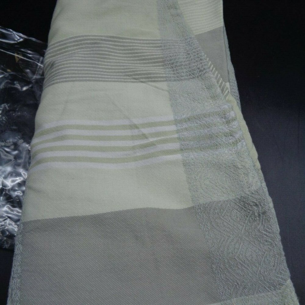 Echo Tablecloth Mint Green 70" (D50-1410)